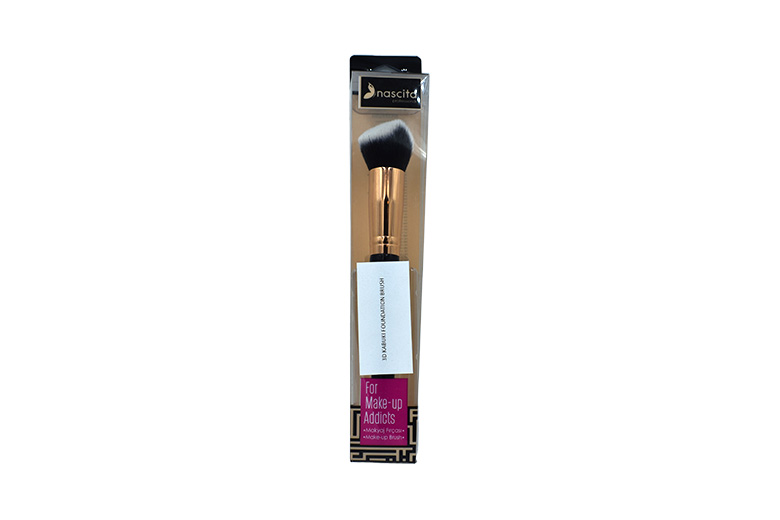 Nascita Professional 3D Kabuki Foundation Brush