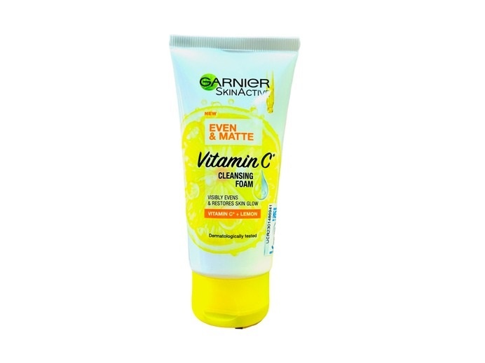 Garnier Even & Matte Cleansing Foam 50 Ml