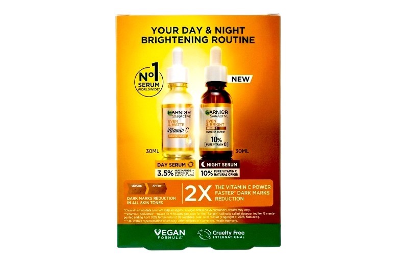 Garnier Day Night Vitamin C Serum Routine Pack